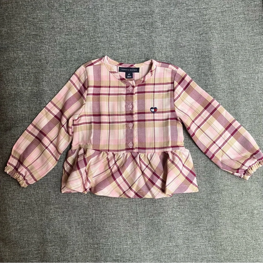 NWT Tommy Hilfiger Girls 2 Piece Set Pink Plaid Top Corduroy Khaki Pants 2T